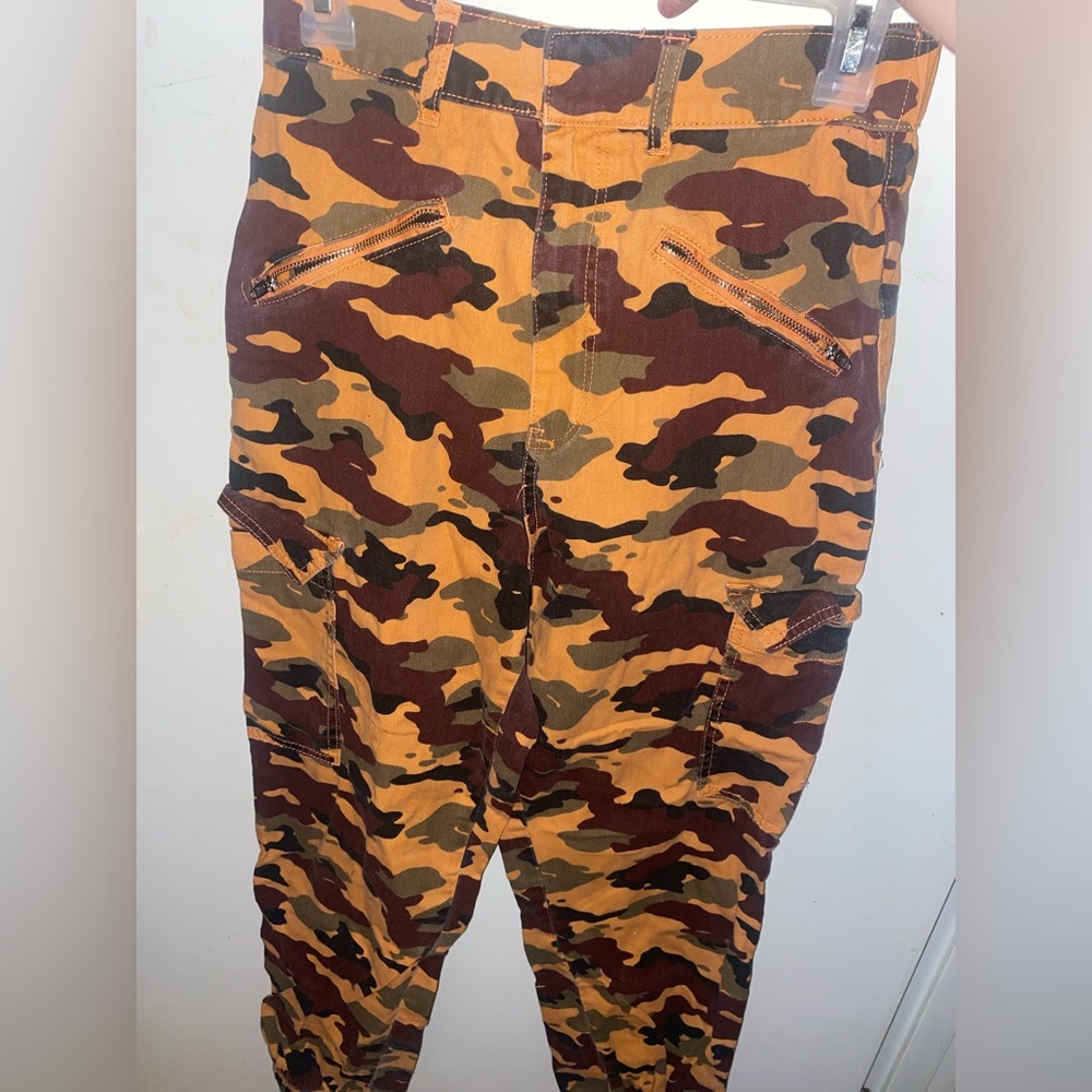 Women’s Cargo Pants